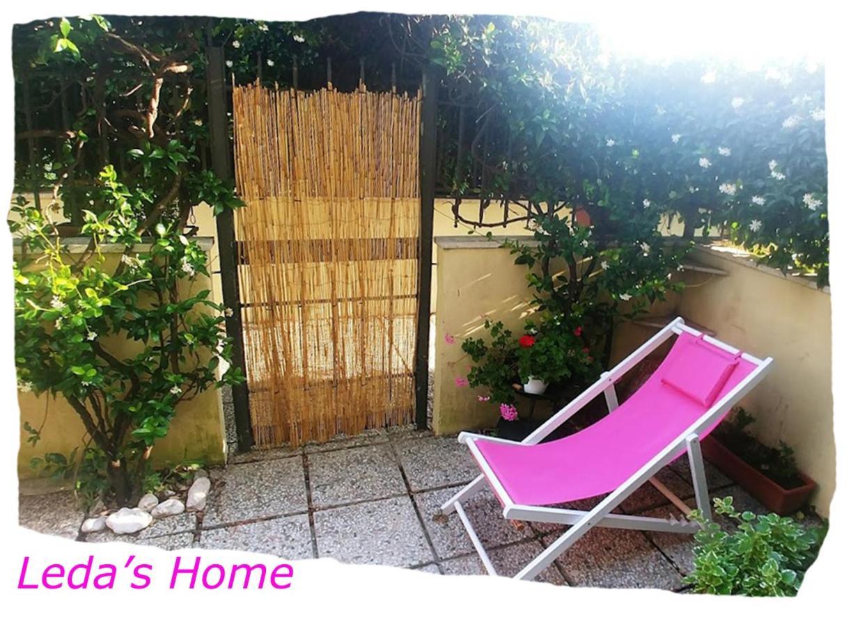 Leda'S Home Roma Esterno foto